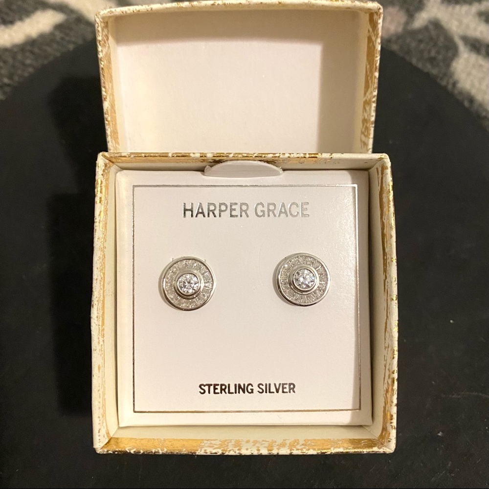 Halo Stud Earrings - Picture 3 of 7
